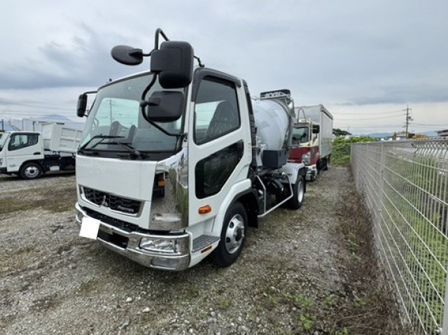 中古トラック 三菱ふそうミキサー車
