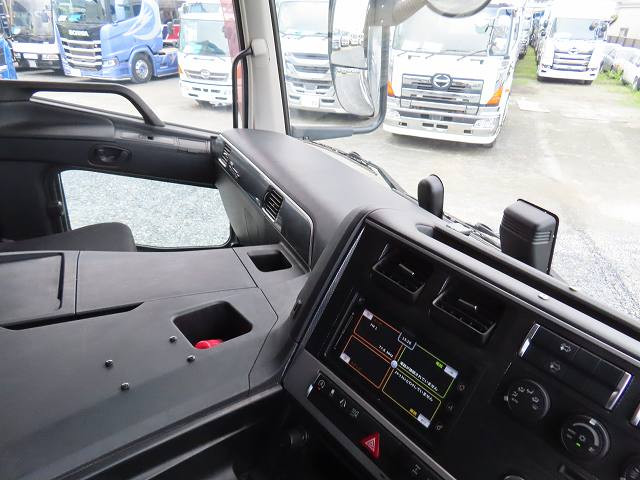 中古トラック 三菱ふそうトラクタヘッド ＃22