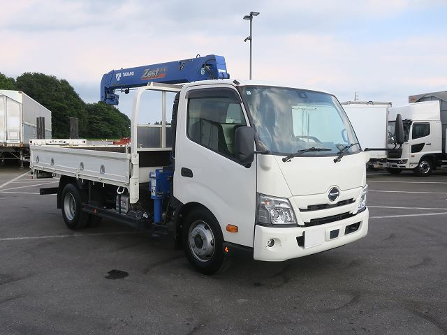 中古トラック 日野クレーン付平ボディ ＃2
