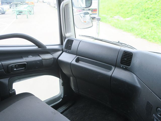 中古トラック 日野トラクタヘッド ＃17