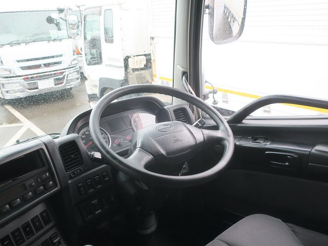 中古トラック 日野アルミウイング #16