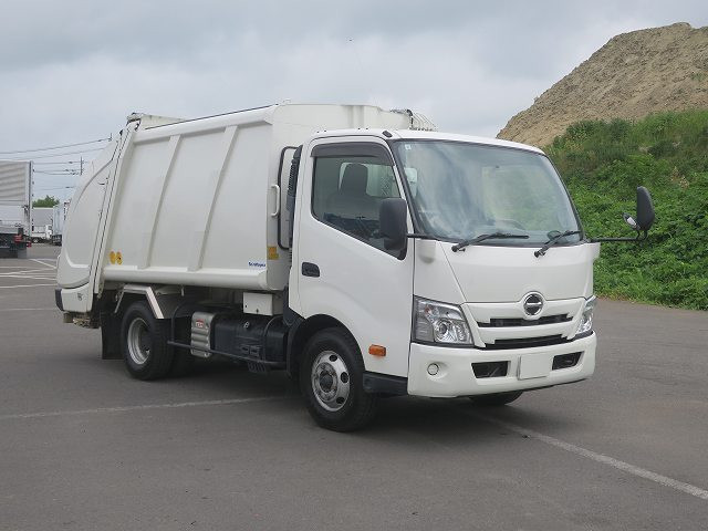 中古トラック 日野パッカー車（塵芥車） ＃2