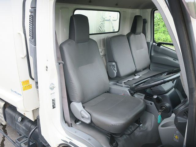 中古トラック 日野パッカー車（塵芥車） ＃18
