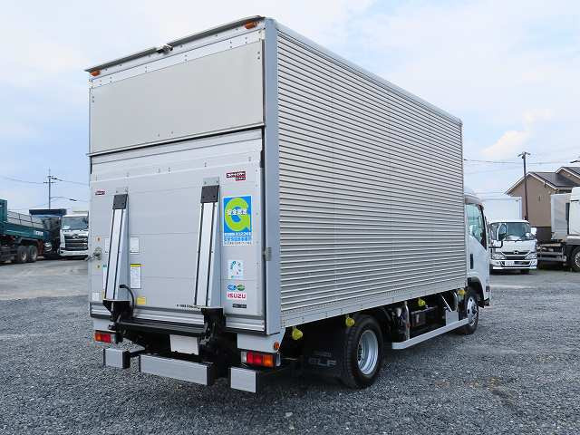中古トラック いすゞアルミバン ＃3