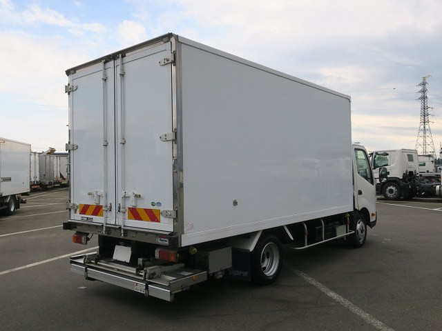 中古トラック 日野冷凍バン ＃3