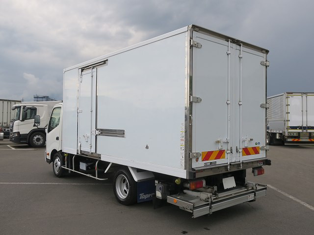 中古トラック 日野冷凍バン ＃4