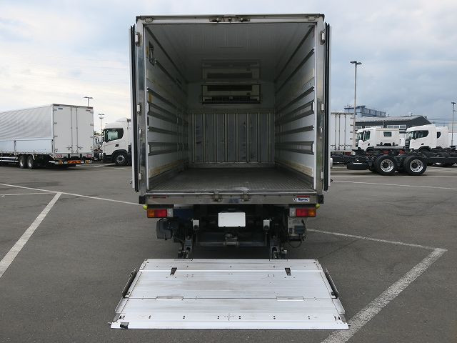 中古トラック 日野冷凍バン ＃6