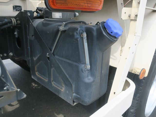 中古トラック いすゞコンクリートミキサー車 ＃8