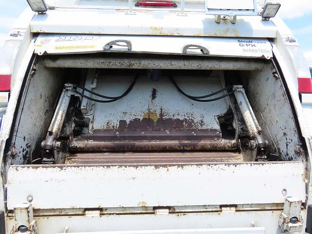 中古トラック 日野パッカー車 ＃10