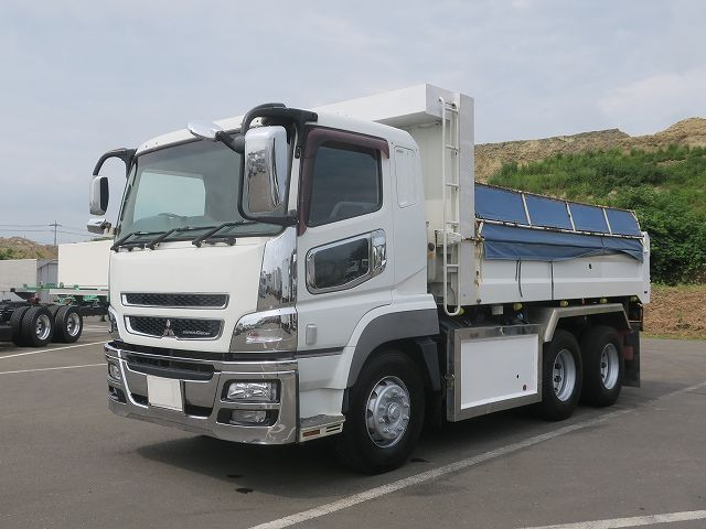 中古トラック 三菱ふそうダンプ