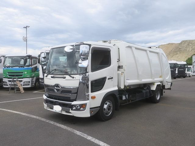 日野　パッカー車
