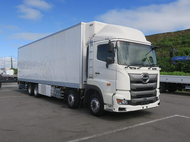 中古トラック 日野冷凍バン ＃2