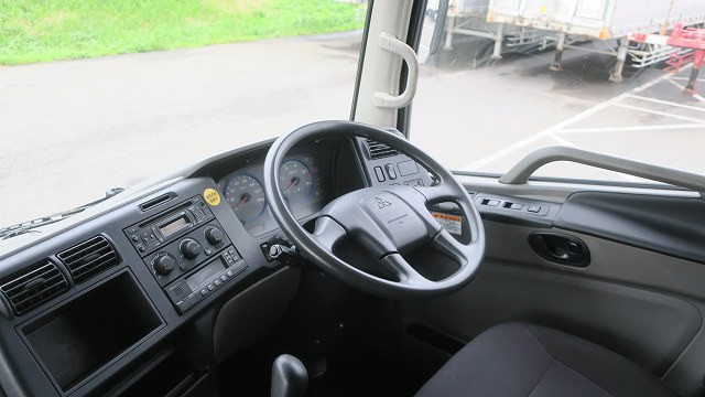 中古トラック 三菱ふそうコンテナ専用車 ＃14