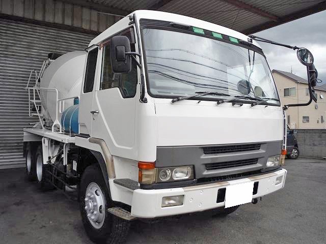 中古トラック 三菱ふそうコンクリートミキサー車 #2