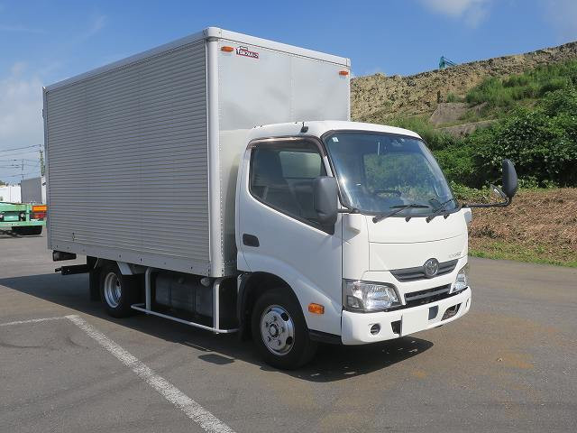 中古トラック トヨタアルミバン ＃2