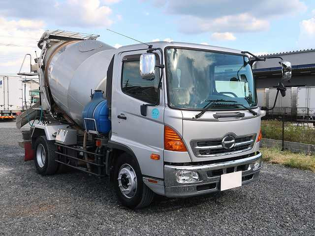 中古トラック 日野コンクリートミキサー車 ＃2