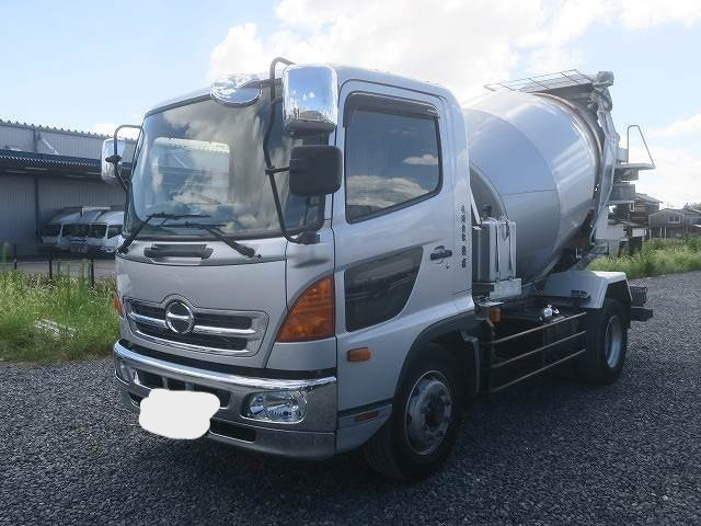 日野　ミキサー車