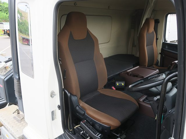 中古トラック  日野プロフィア 脱着装置付コンテナ専用車 