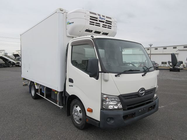 中古トラック 日野冷凍バン ＃2