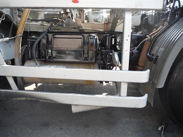 中古トラック 三菱ふそうコンクリートミキサー車 #9