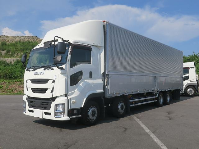 [Lease/Rental Only Vehicle] 2016 Isuzu Giga Large Aluminum Wing Truck, 4-Axle Low Floor, Retarder, Rear Air Suspension ★Completed with 安心車検パック (Peace of Mind Vehicle Inspection Package)★