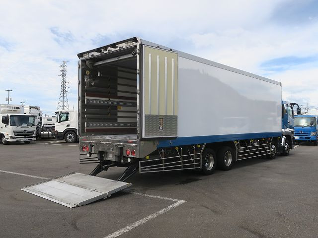 中古トラック 三菱ふそう冷凍バン ＃5