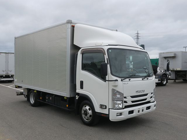 中古トラック いすゞアルミバン ＃2