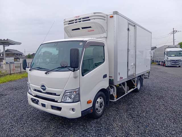 中古トラック 日野冷凍バン