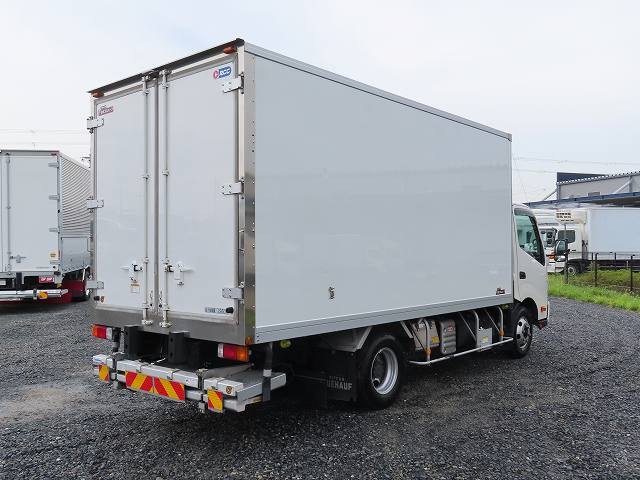 中古トラック 日野冷凍バン ＃3