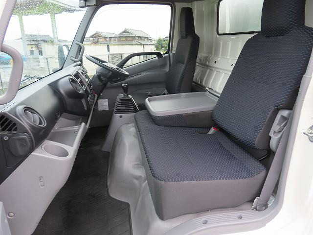 中古トラック 日野冷凍バン ＃22
