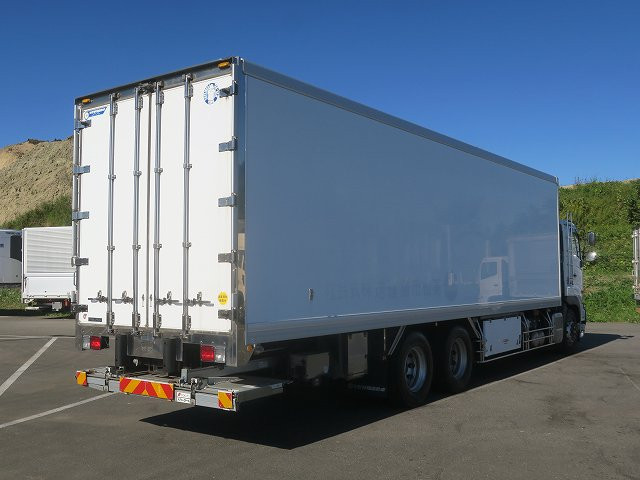 中古トラック 日野冷凍バン ＃3