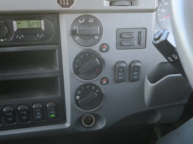 中古トラック 三菱ふそうクレーン付平ボディ ＃21