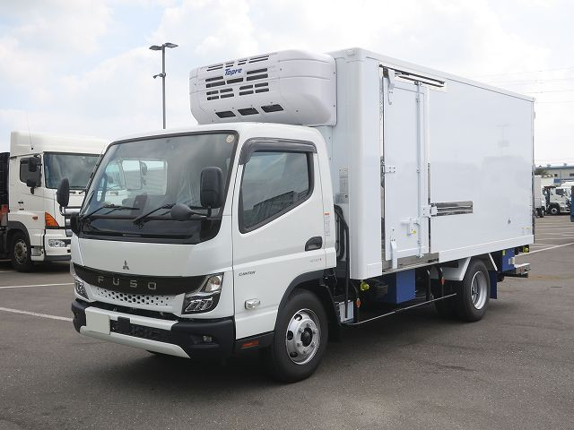 中古トラック 三菱ふそう冷凍バン