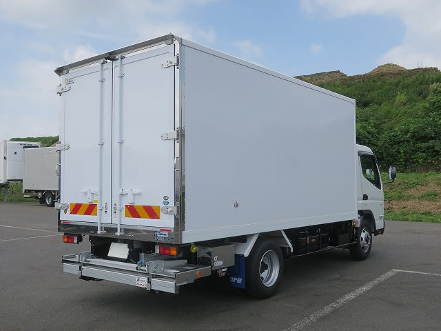 中古トラック 三菱ふそう冷凍バン #3