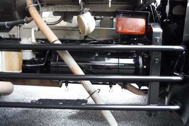 中古トラック 三菱ふそうコンクリートミキサー車 #9