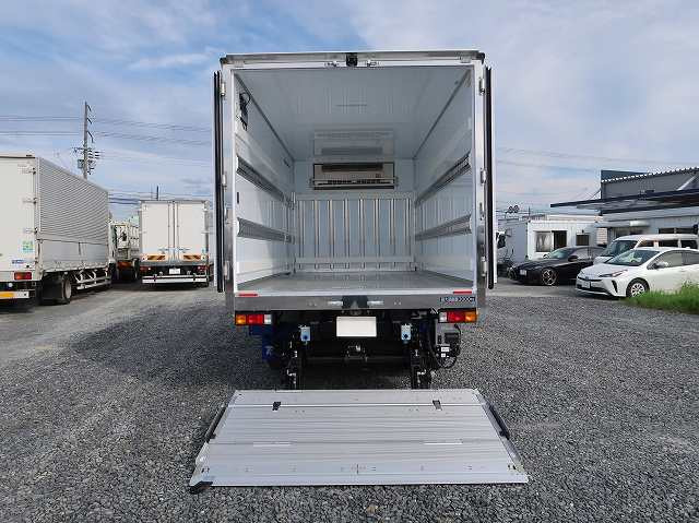 中古トラック 三菱ふそう冷凍バン #5