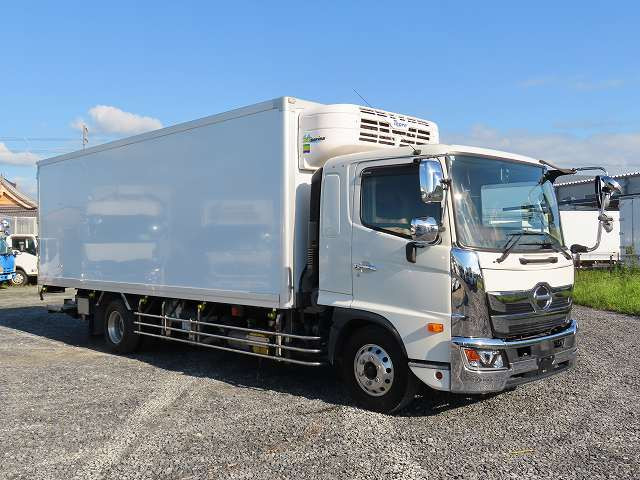 中古トラック 日野冷凍バン ＃2