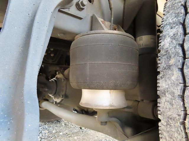 中古トラック 日野冷凍バン ＃11