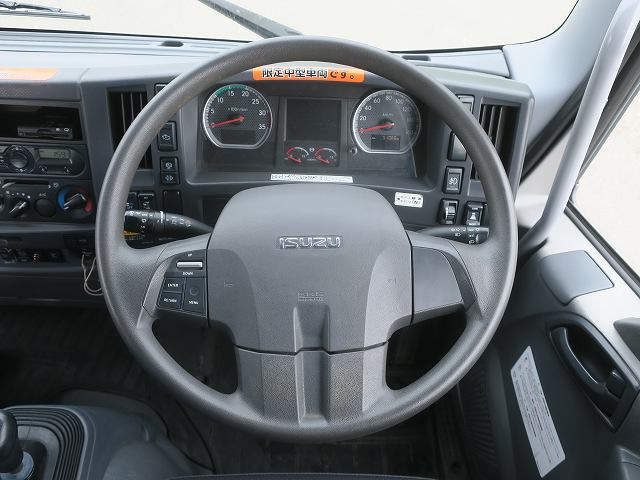 中古トラック いすゞクレーン付 ＃15