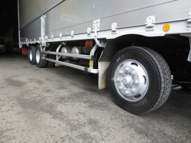 中古トラック いすゞアルミウィング #9