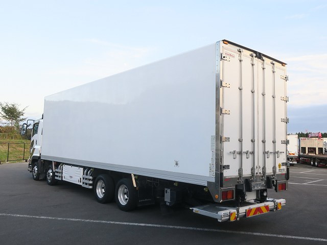中古トラック いすゞ冷凍バン #4