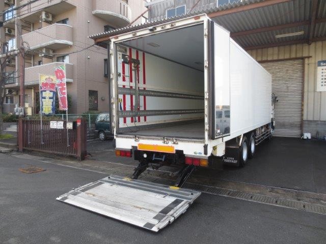 中古トラック いすゞ冷凍冷蔵車PG付き #6