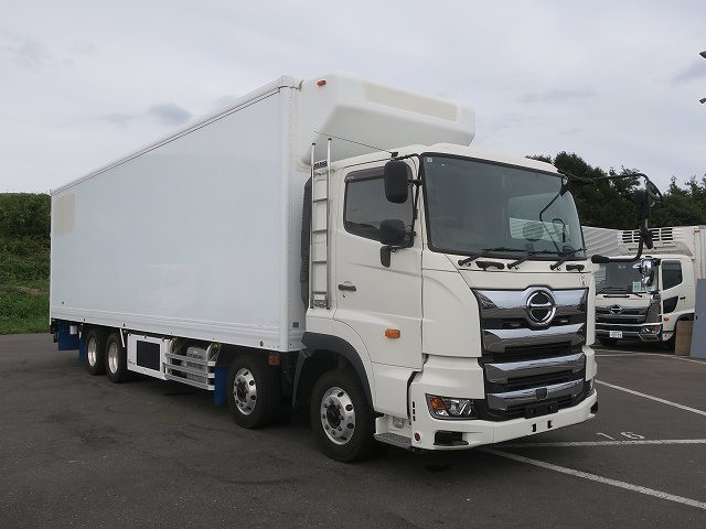中古トラック 日野冷凍バン ＃2