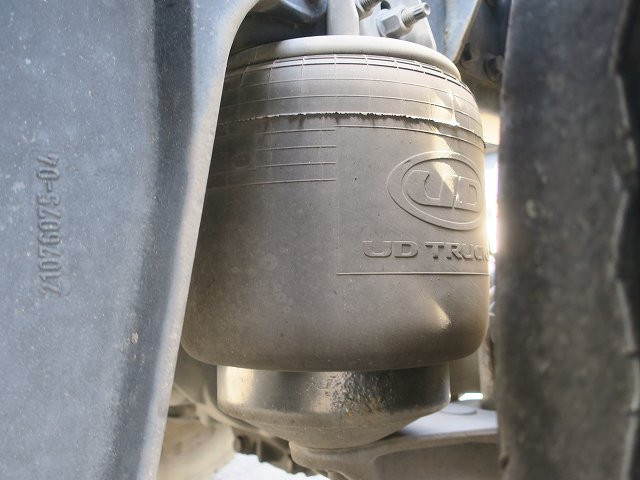 中古トラック UDトラックストラクタヘッド #10