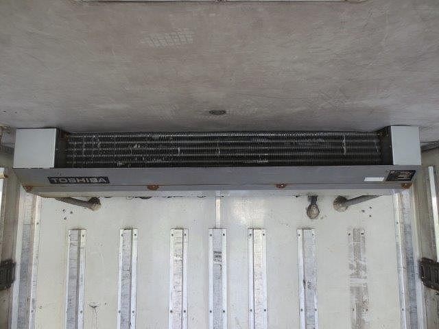 中古トラック いすゞ冷凍冷蔵車 #9