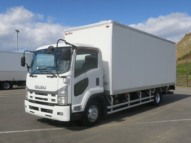 中古トラック いすゞパネルバン