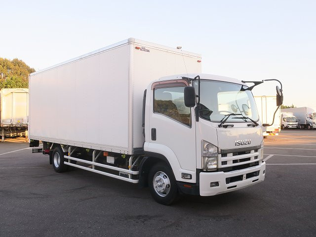中古トラック いすゞパネルバン ＃2