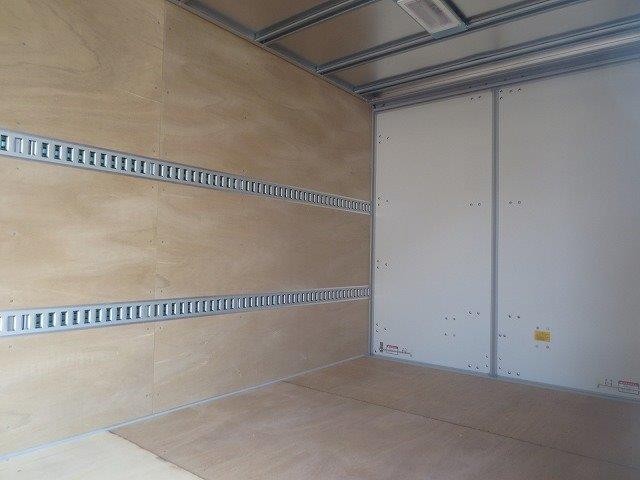 中古トラック いすゞアルミバン #10