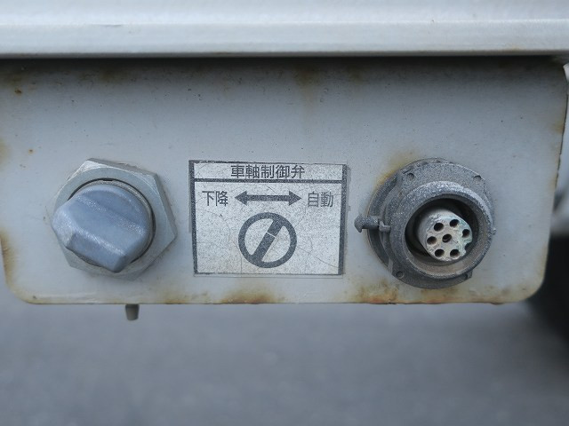 中古トラック トレクス(旧:トレールモービル)40ft海コンシャーシ #15