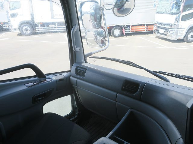 中古トラック UDトラックストラクタヘッド #15